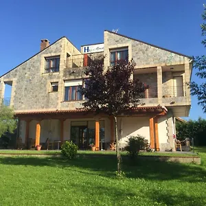 Bed & Breakfast La Moraleja, Solares